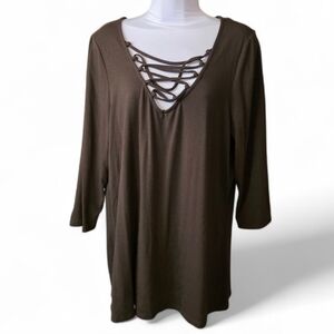 TORRID Zig Zag Neck Top